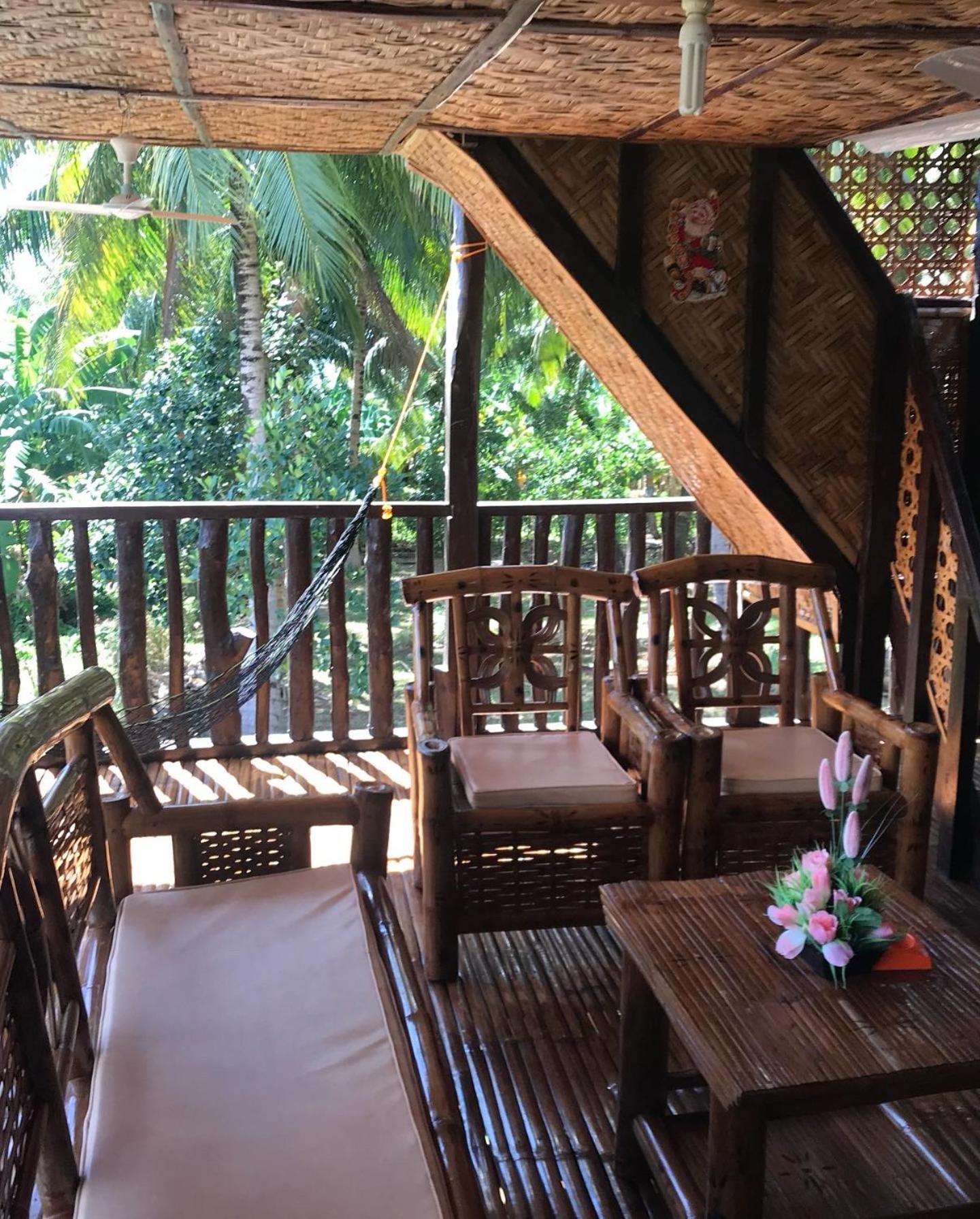 Taylor Plantacion Resort - Bamboo Villa view 4