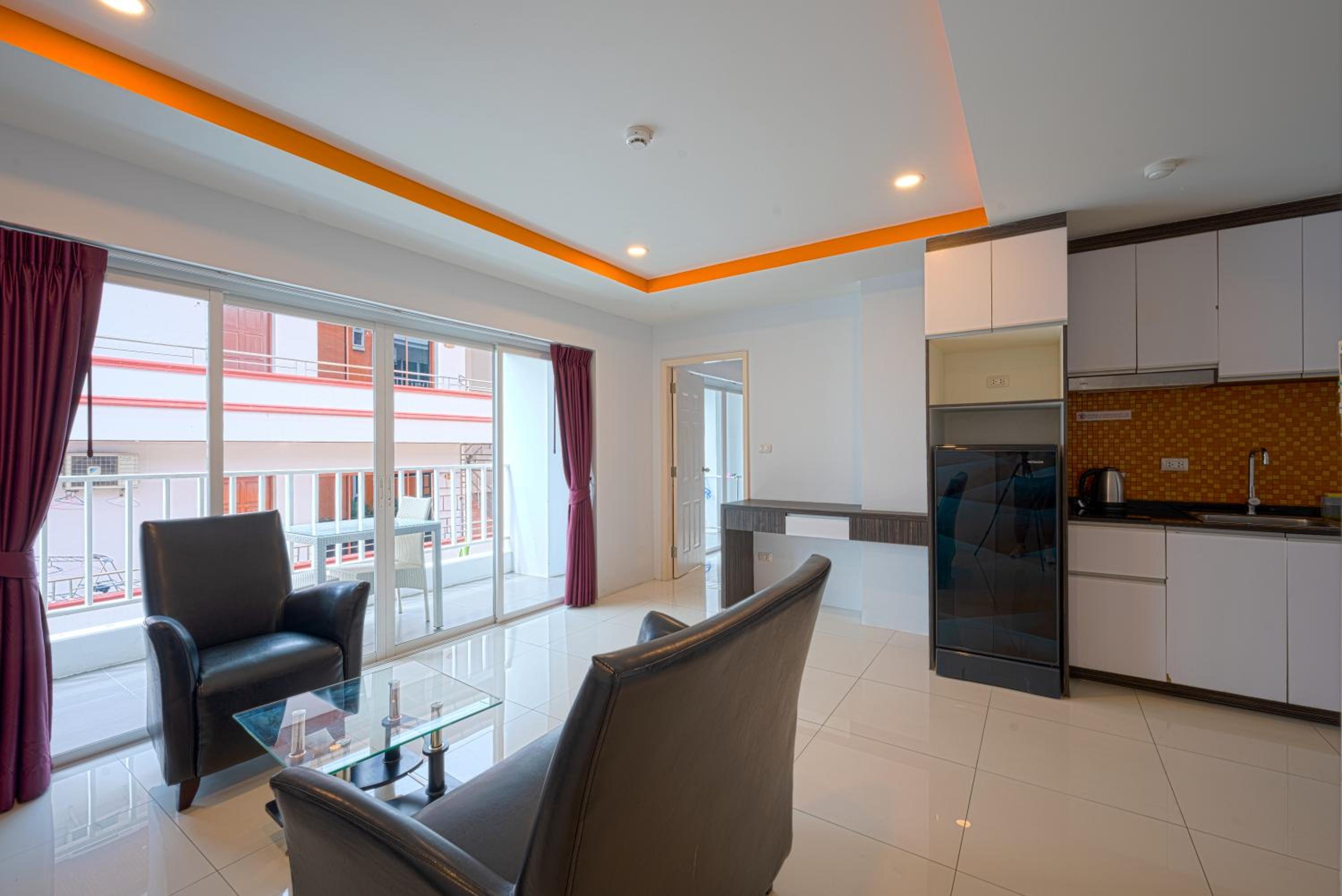 New Nordic Suites 6 by Apartwell view 2