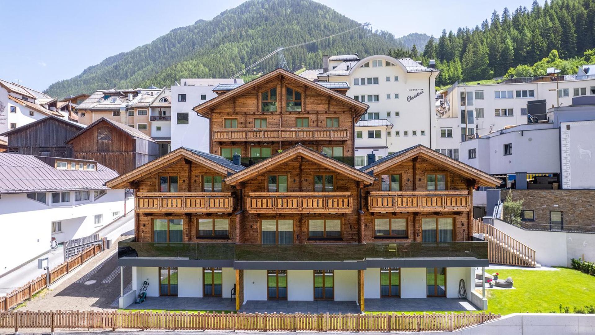 Luf Lodges
