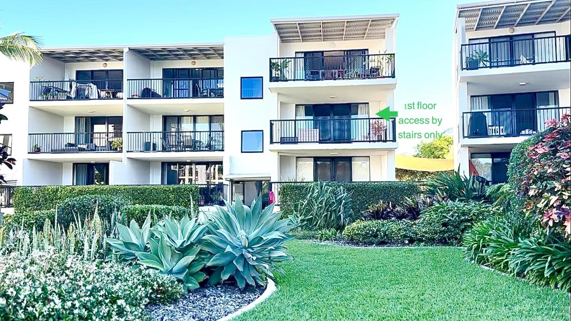 Serene 3BR Beachfront Retreat, Relax & Reconnect