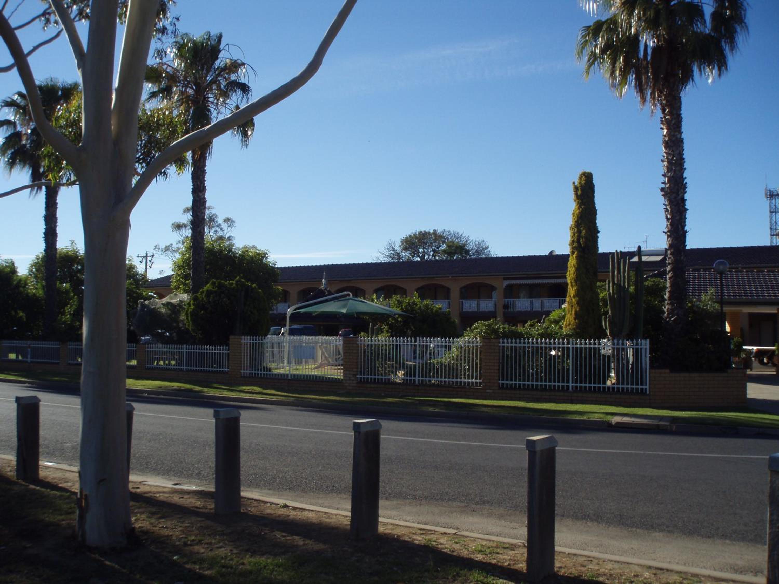 Lakeview Motel
