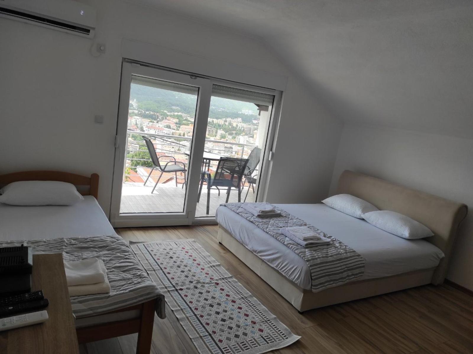 View of the city - Studio Apartment 2