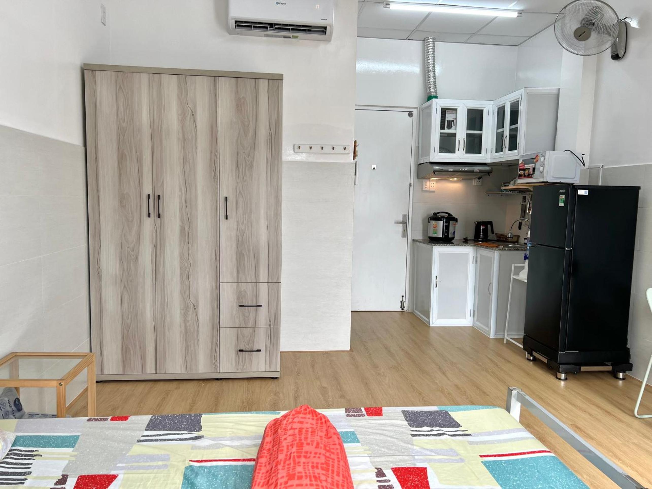 Min House F2 - Phòng Đầy Đủ Tiện Nghi - Gần TTTM Aeon Tân Phú