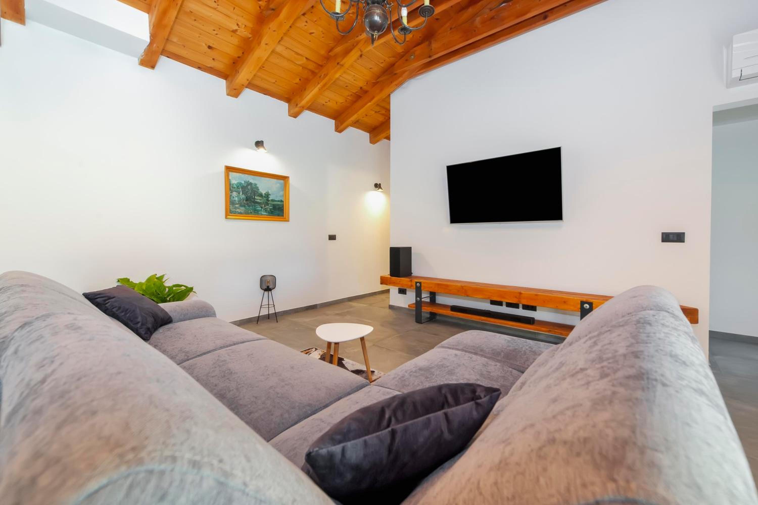 Holiday House La Gronda photo 4