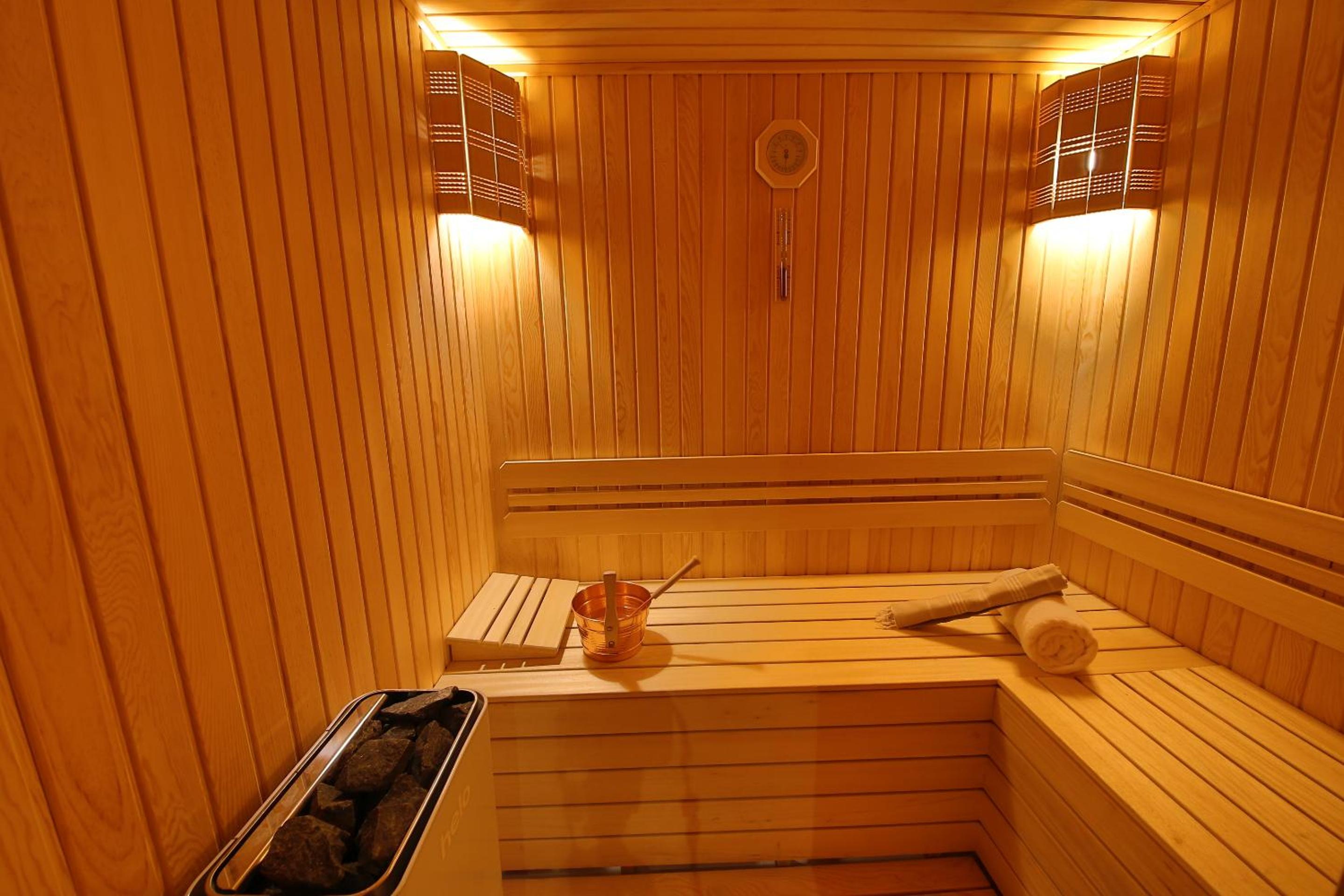 Ramada Otel & Suites by Wyndham İstanbul Merter - Image 46