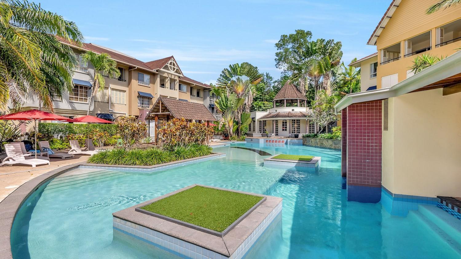 Lily Lakes - Resort Style Living