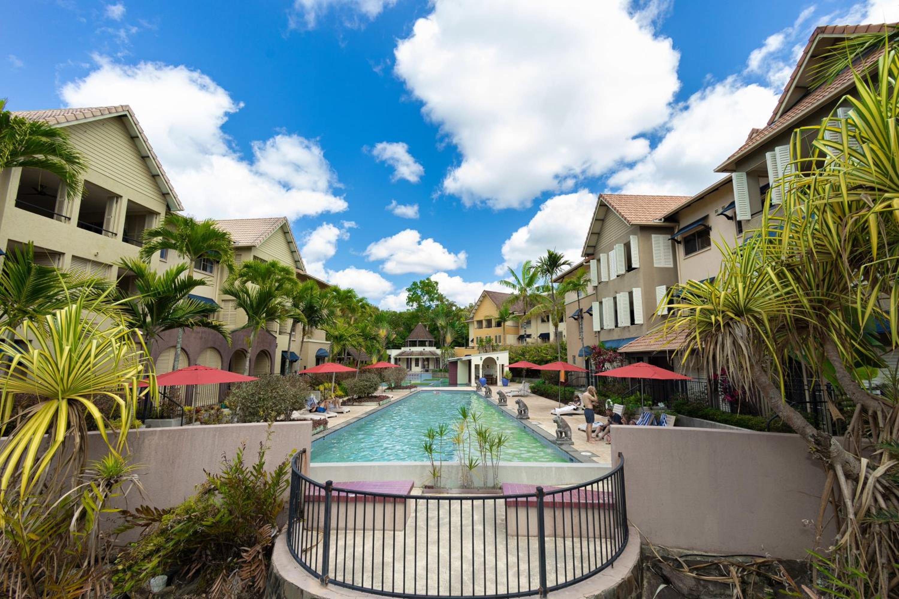 Lily Lakes - Resort Style Living