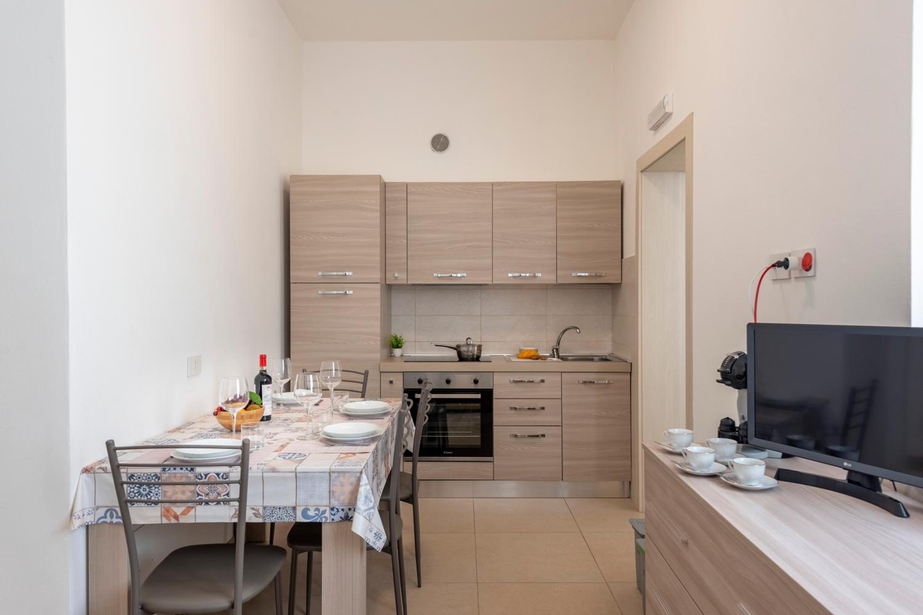 La Suite 2 Ondina Viareggio 200m from sea - Happy Rentals view 3