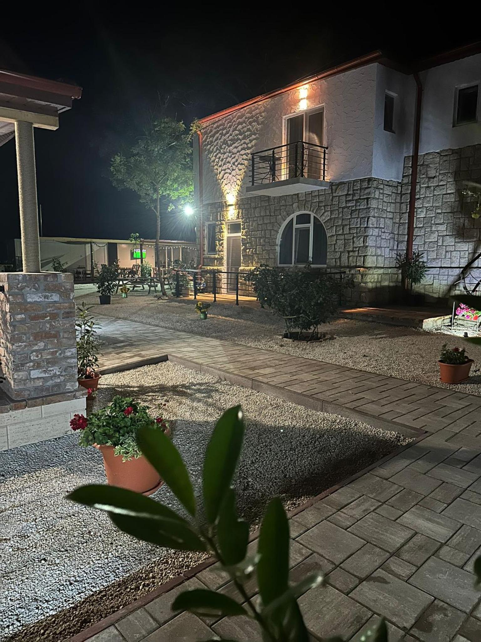 Halta Pescăruş Accommodation