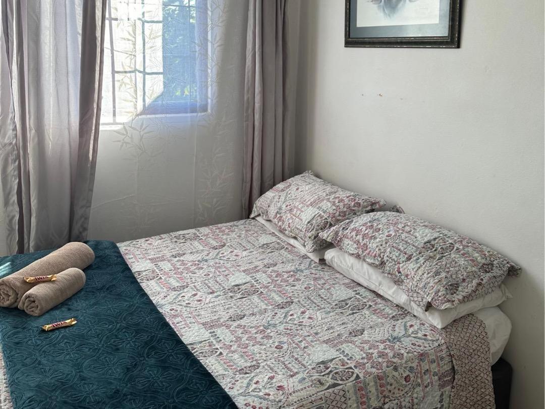 Cosy Cottage - All to Yourself! view 5