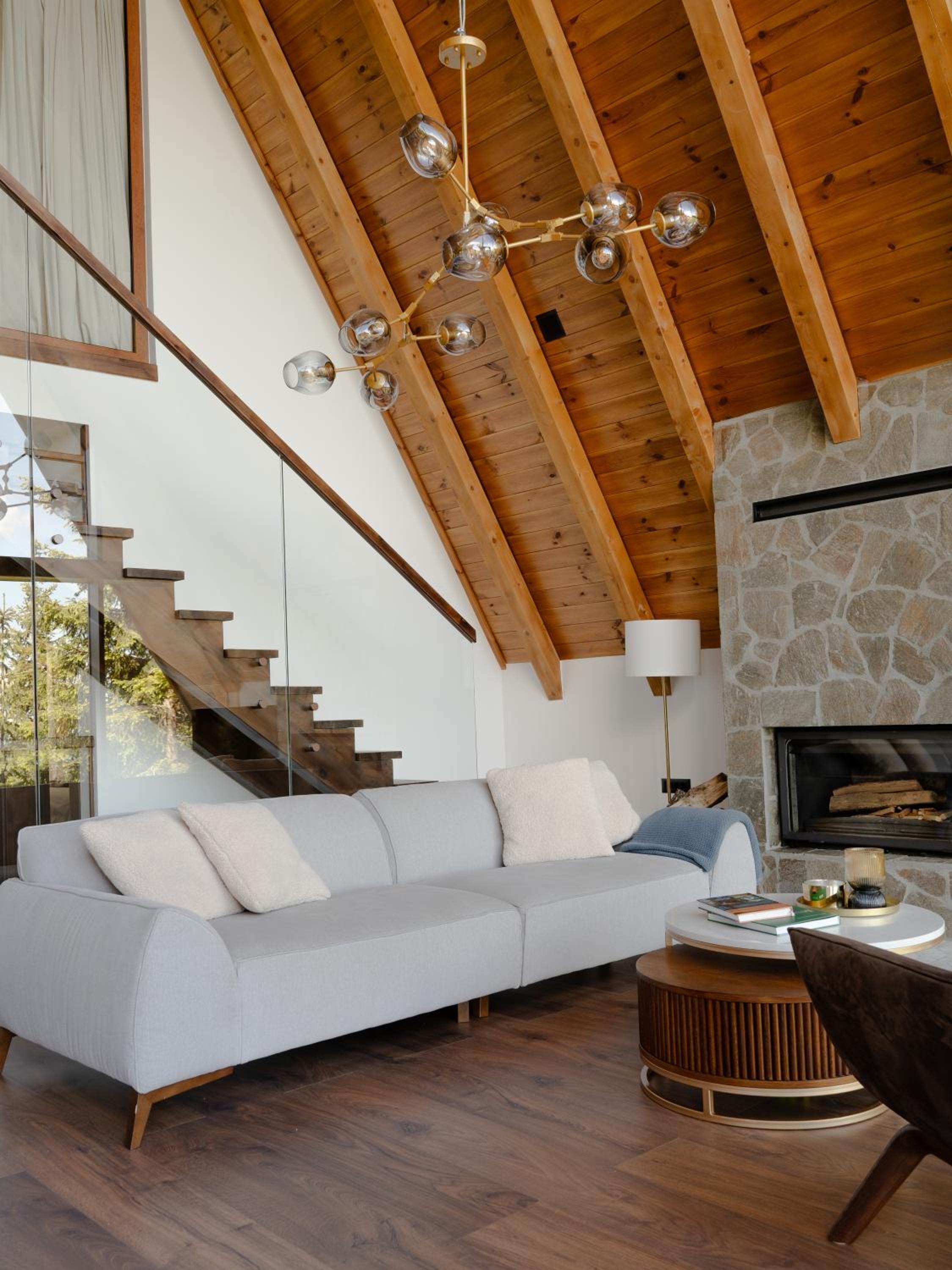 Sofia - Mountain Home view 4