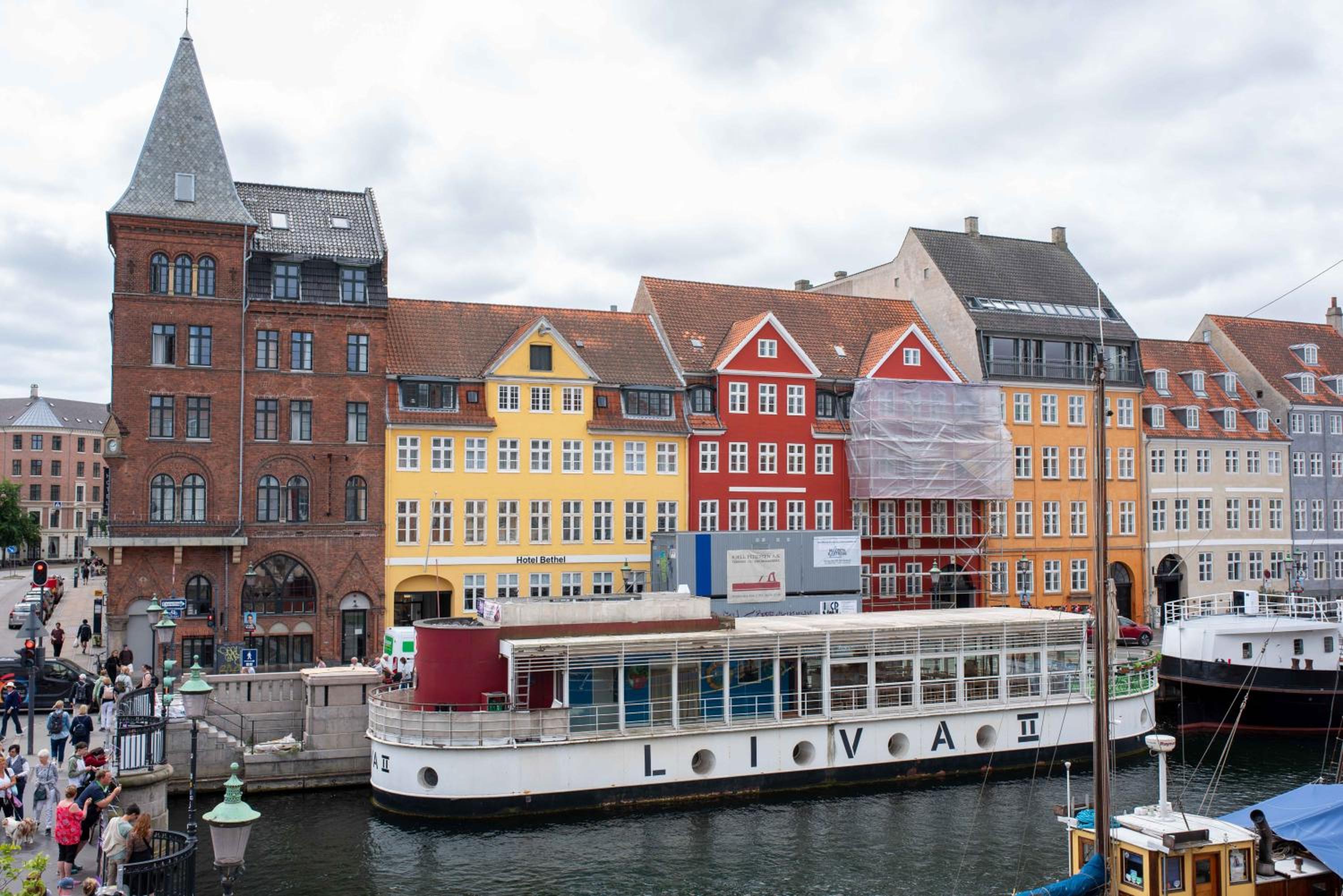 Chic Apartment in Vibrant Area by Copenhagen Canals
