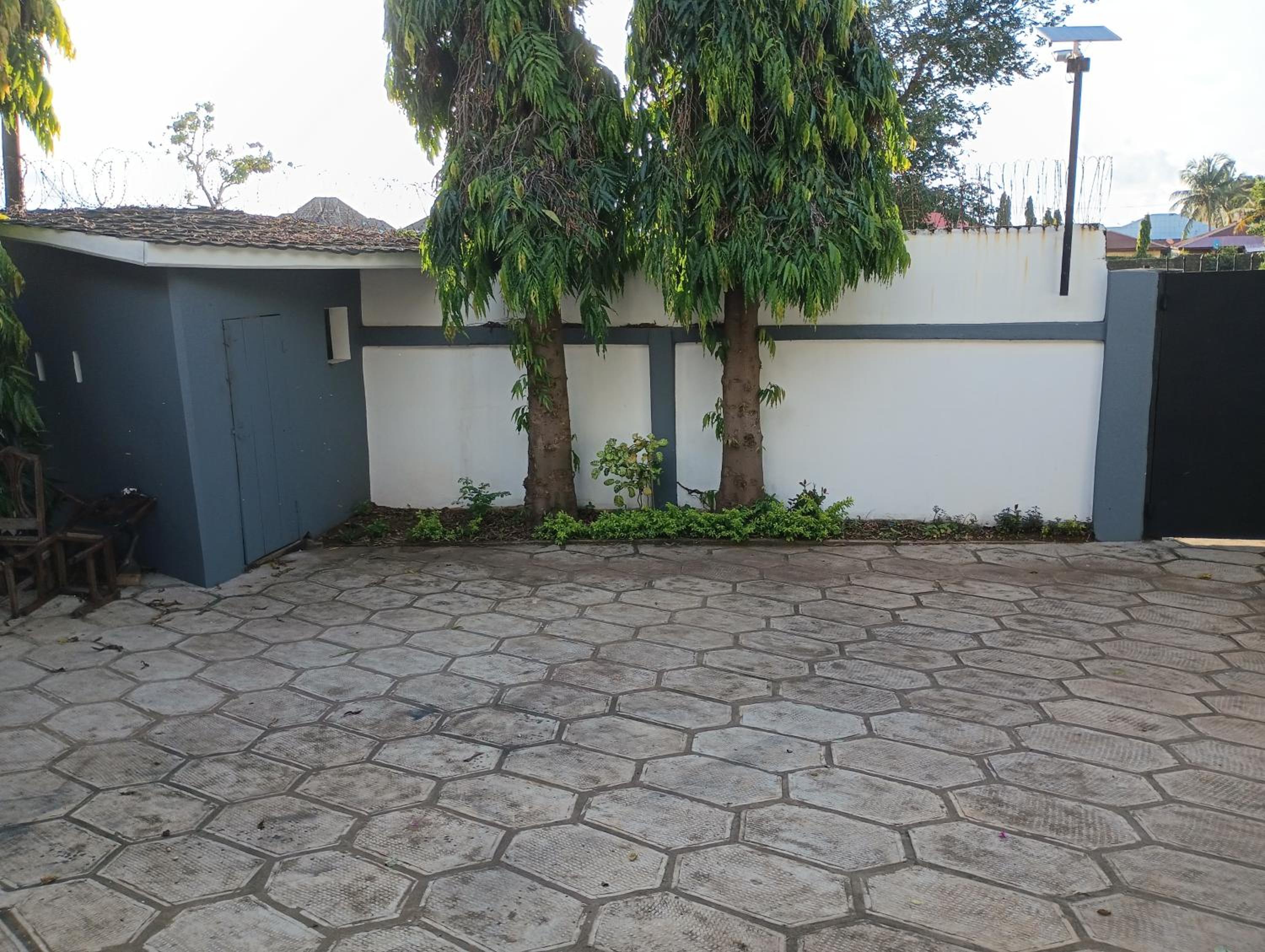 Himma's Luxury Family Suite view 2