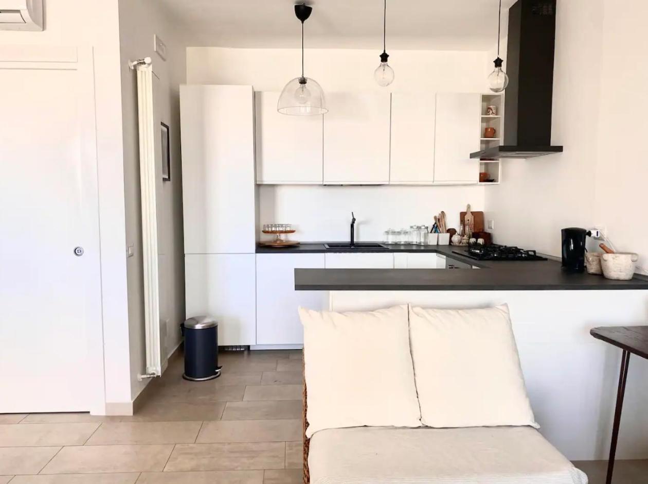 Casa Minù en Capitolo — kitchen