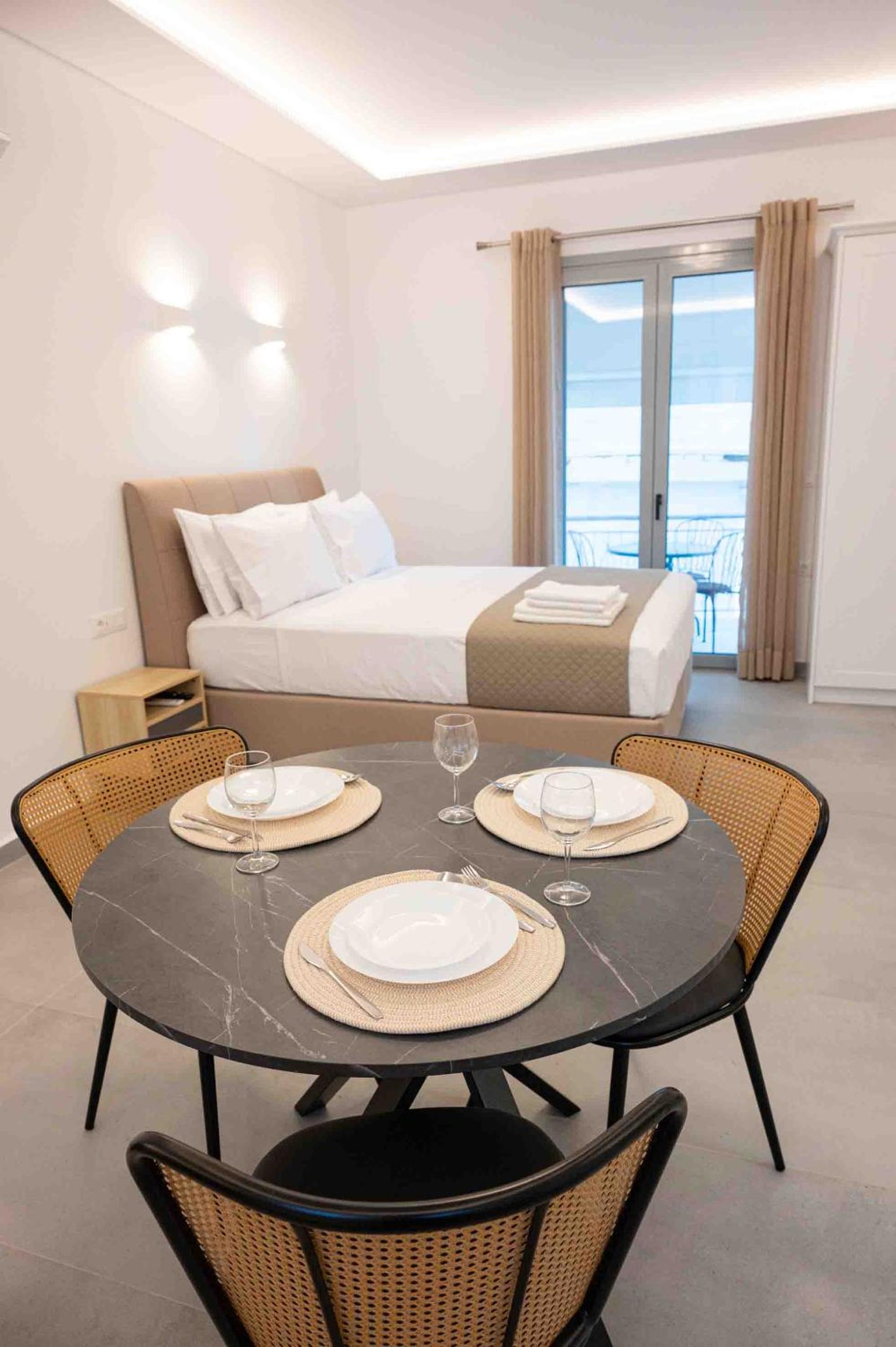 Sophie's Apartments 3&4 photo 4