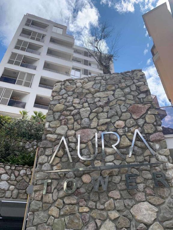 Status-M Apartments Aura view 4