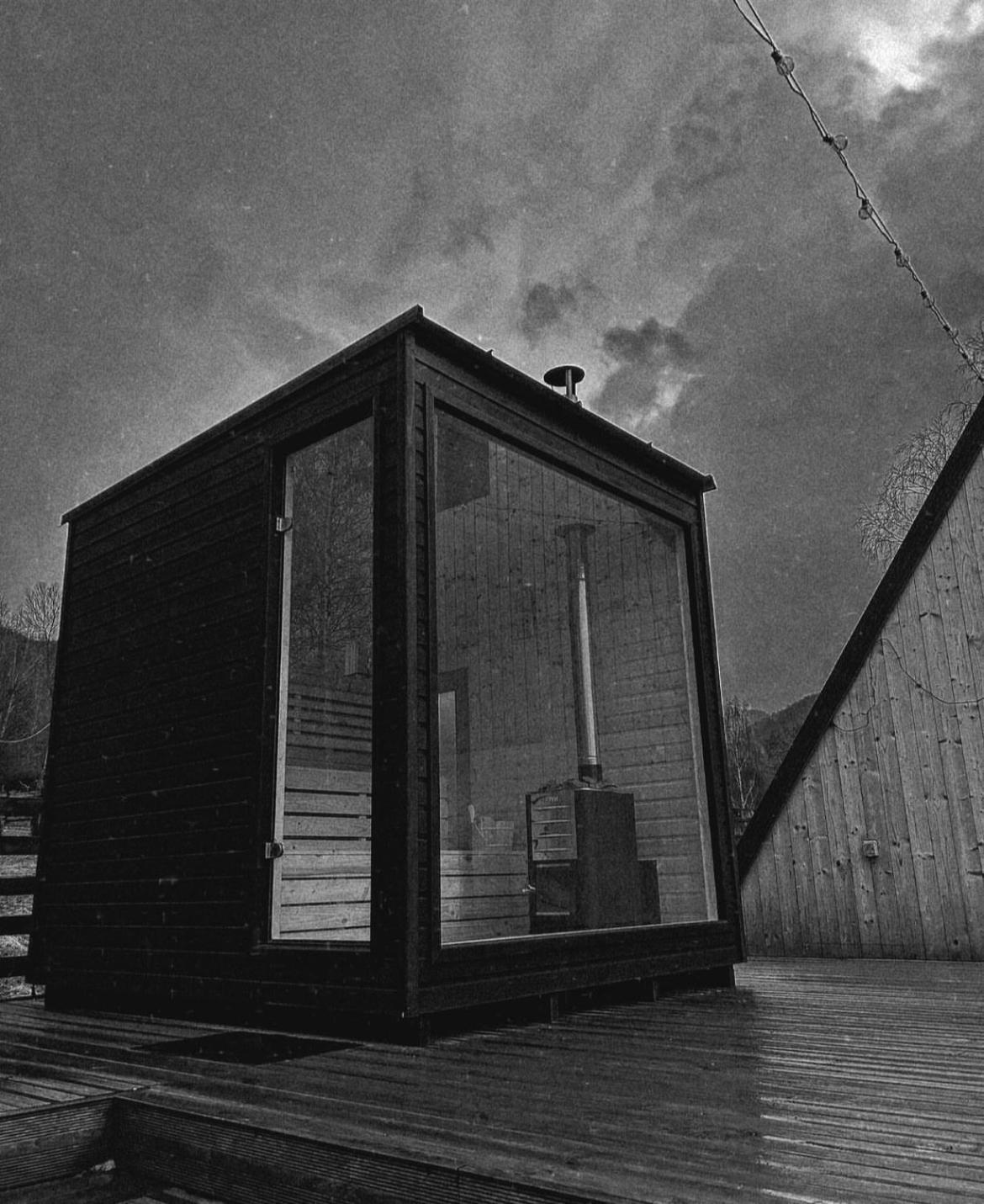 Zenith A-Frame Straja view 2