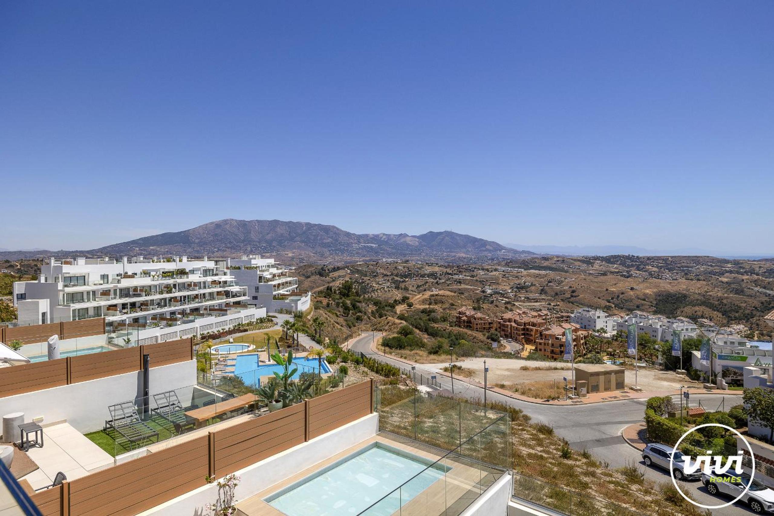 ViVi Homes - La Paz Sauna, Gym & Pool view 4