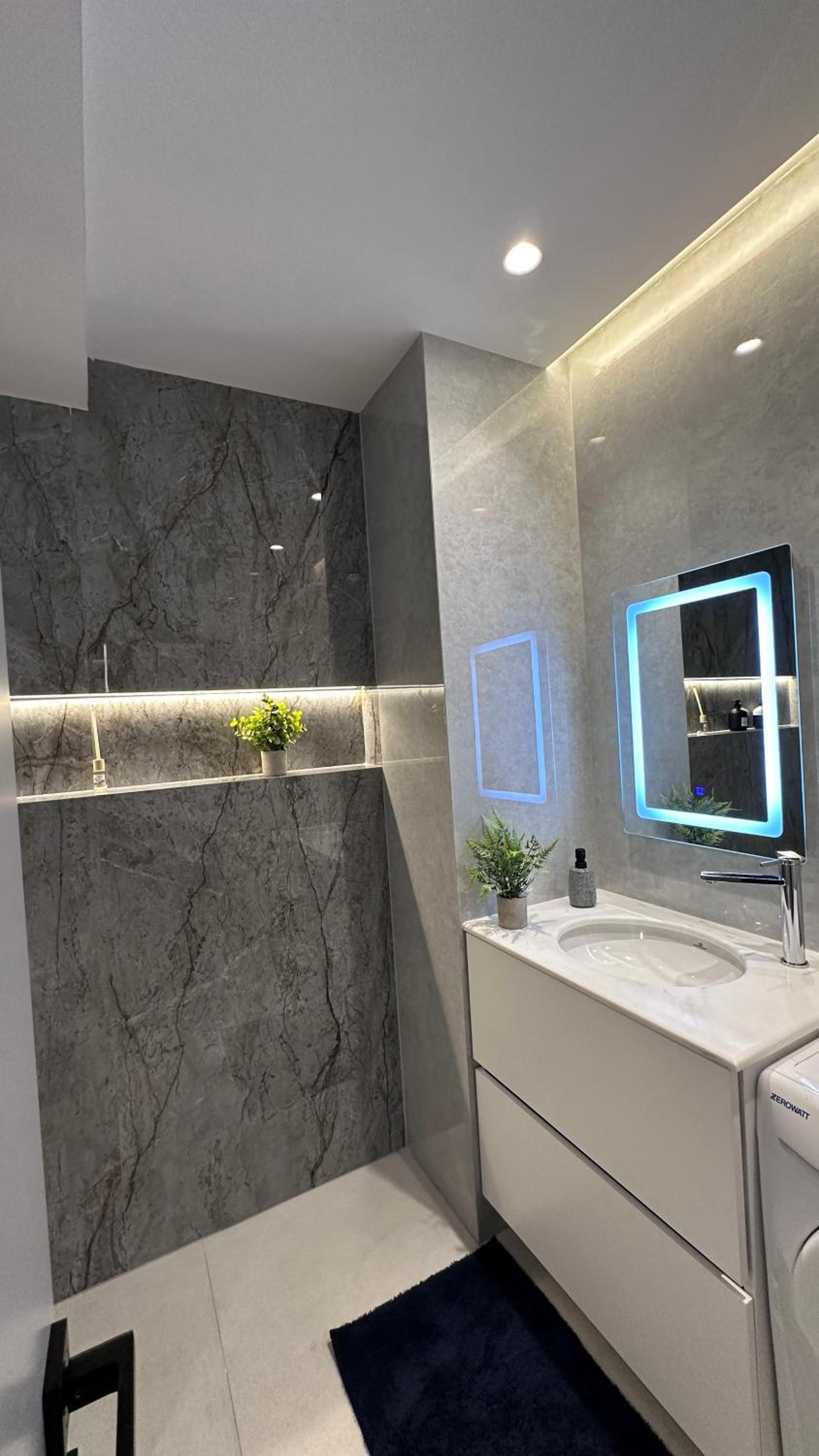 Frida Luxury Apartment