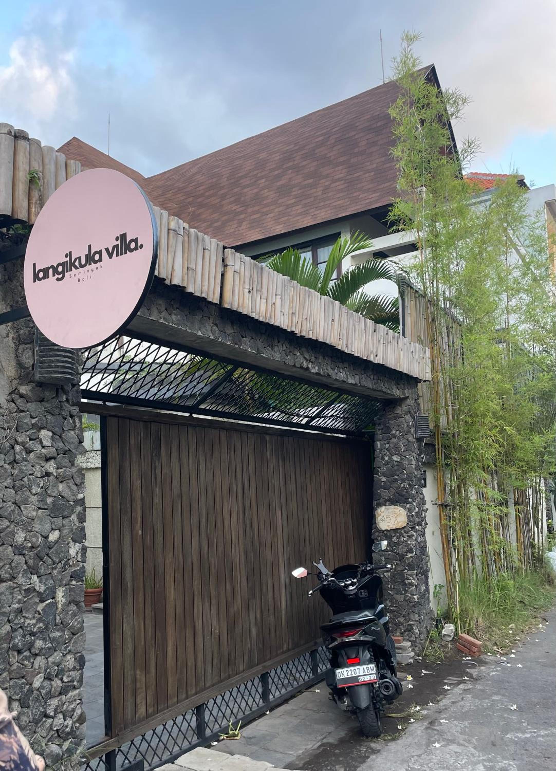 Langikula Villa Seminyak Bali