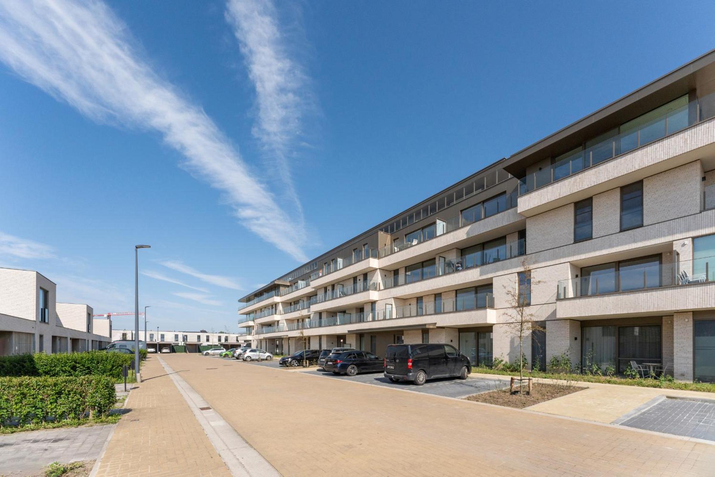 Lichtrijk en ruim appartement met zeezicht - 5p