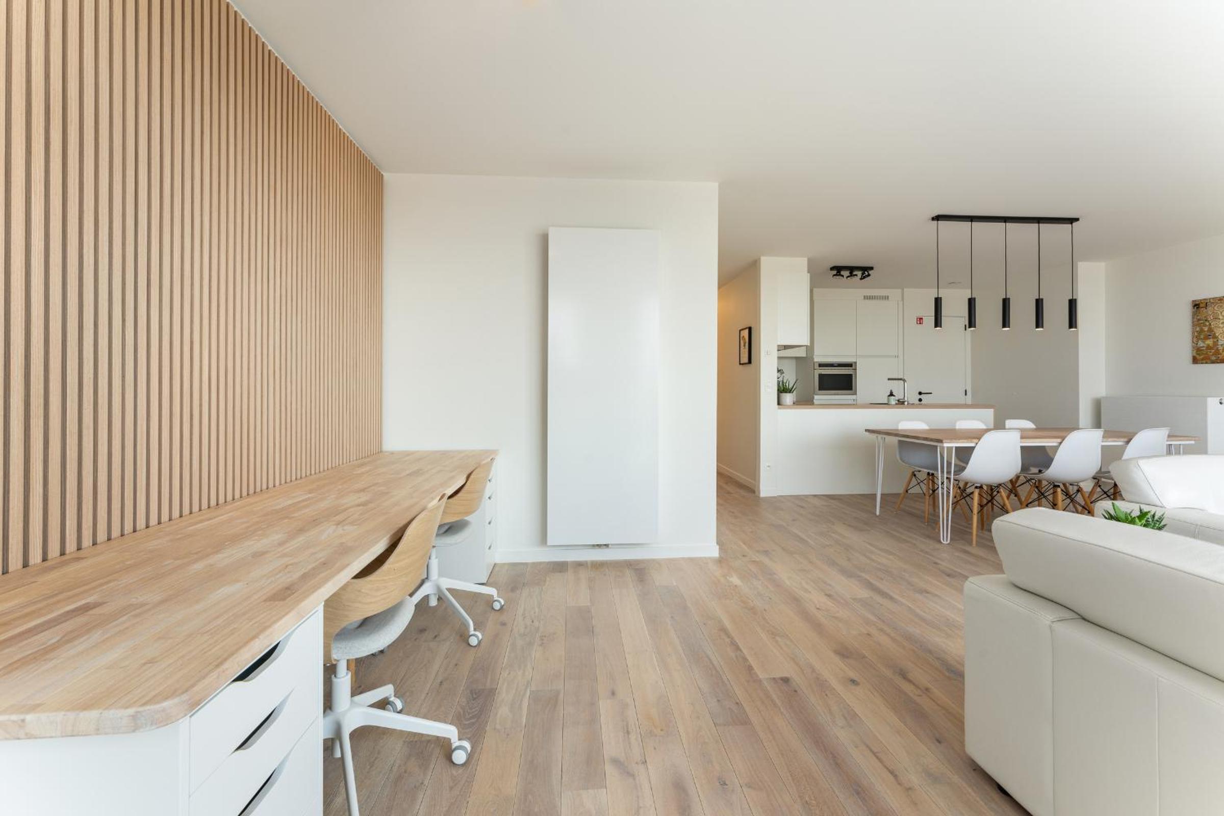 Lichtrijk en ruim appartement met zeezicht - 5p