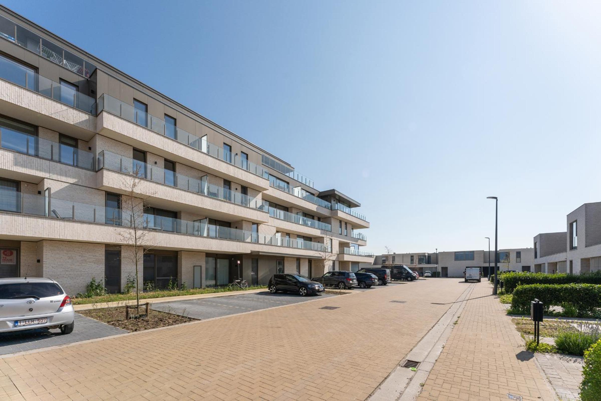 Lichtrijk en ruim appartement met zeezicht - 5p