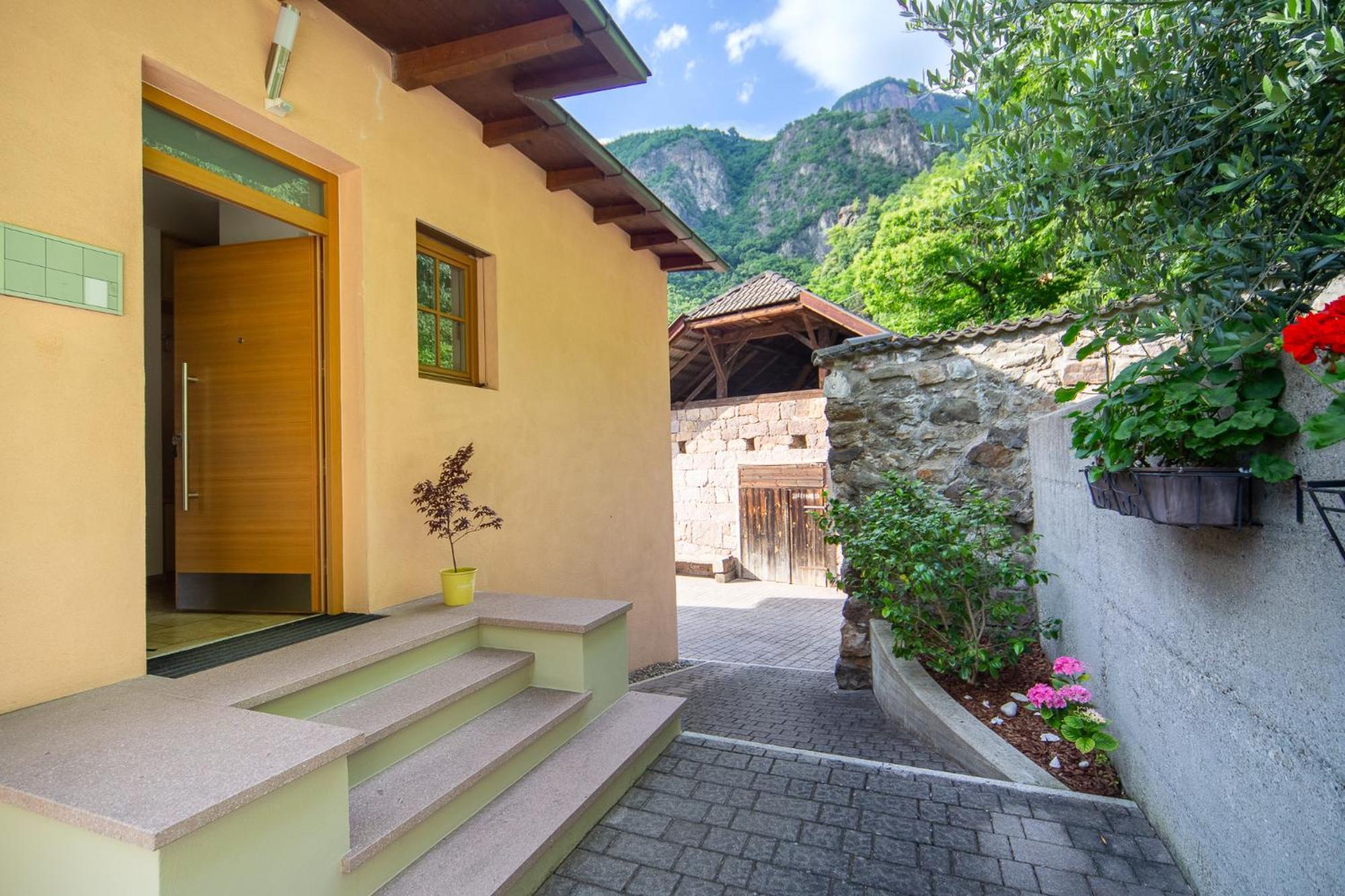 Linslhof Apt Quarz