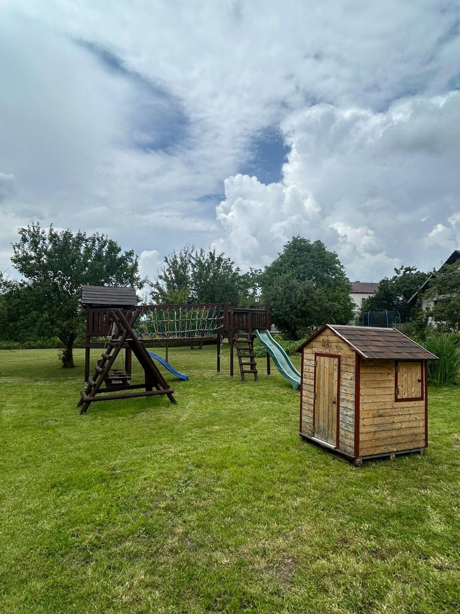 Apartmány Na Obci Třeboň