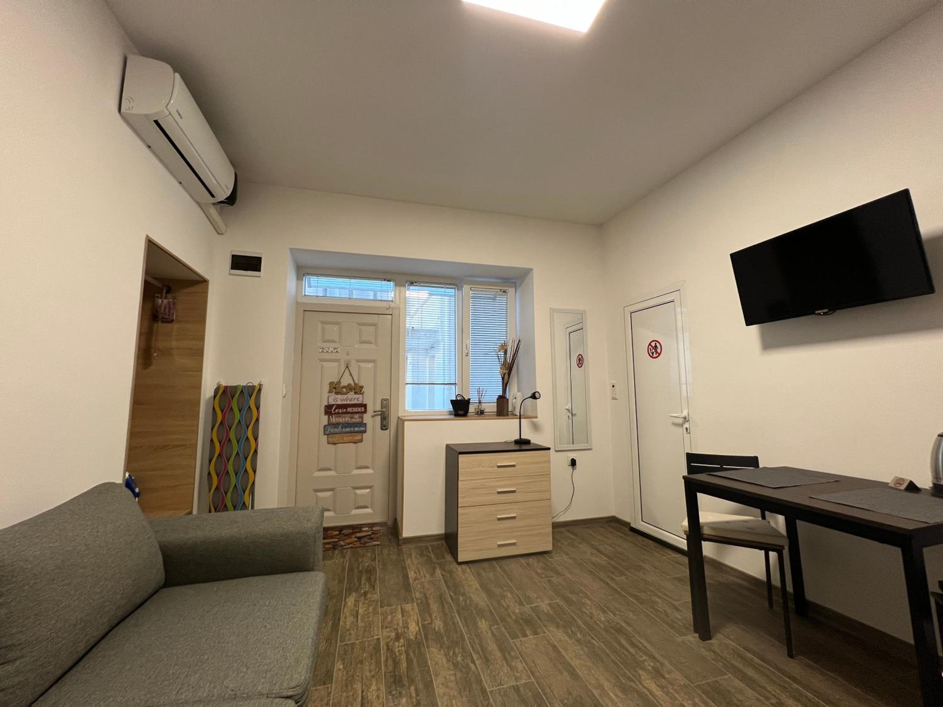 Varna Central Sea Studio
