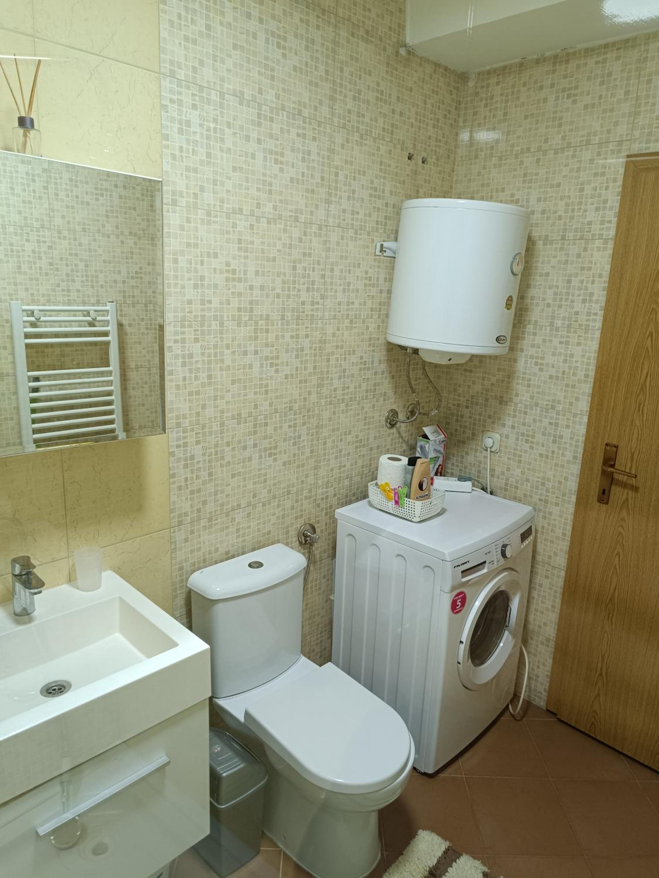Photo 16