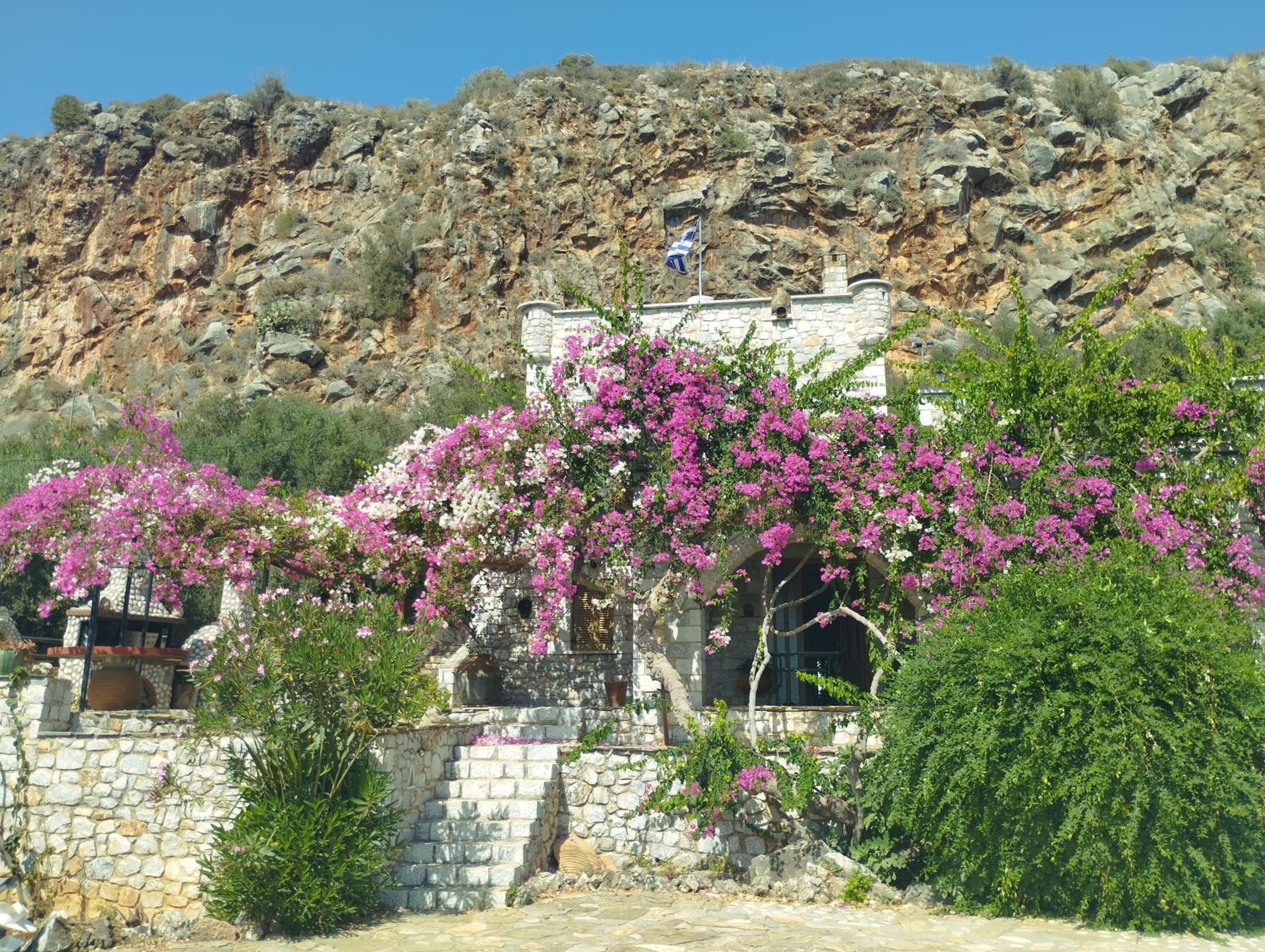 Laconian Collection Villa Voukamvilia