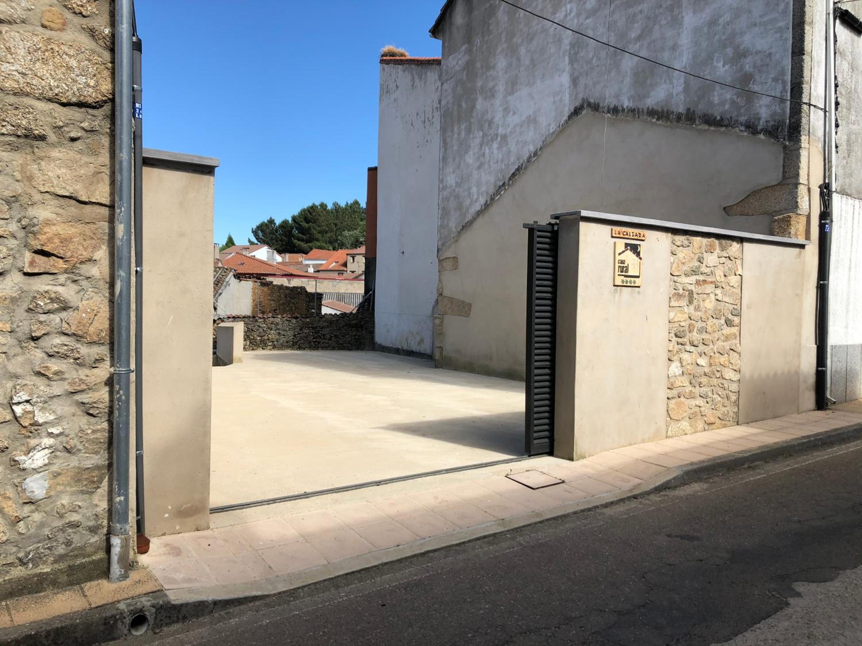 Photo 16