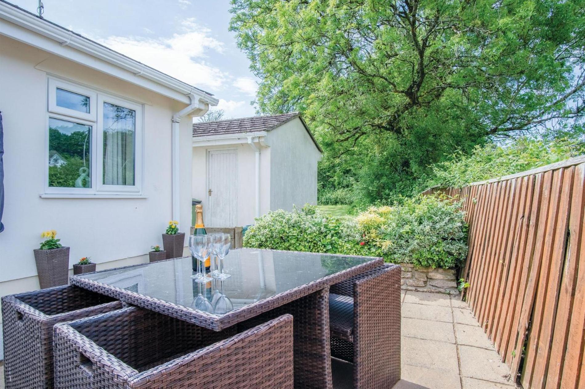 Clover Cottage - 2 Bedroom Cottage - Begelly view 5