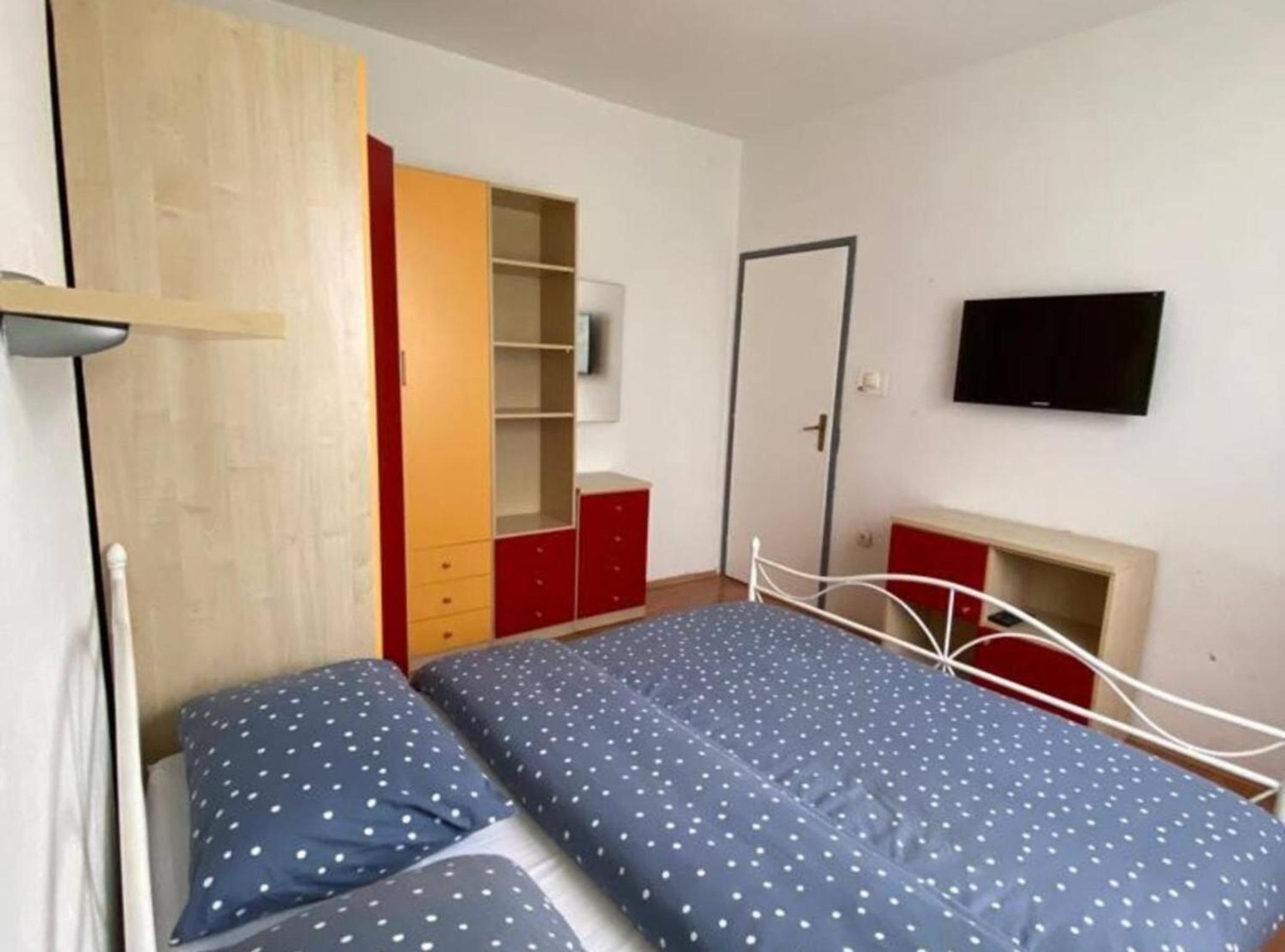 Apartment Andora