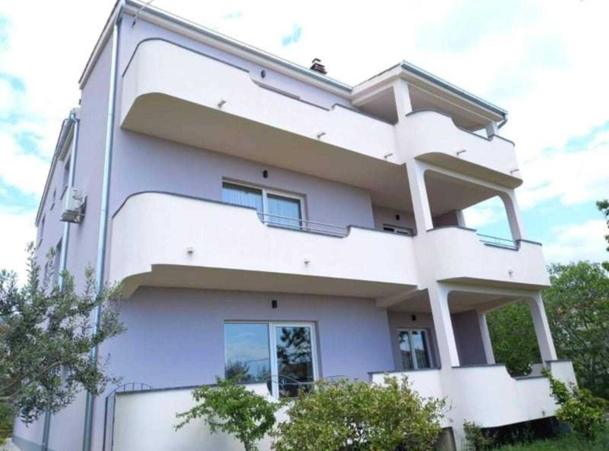 Apartment Andora