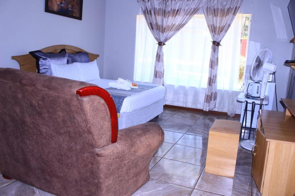 Olikaya Guest House Groblersdal