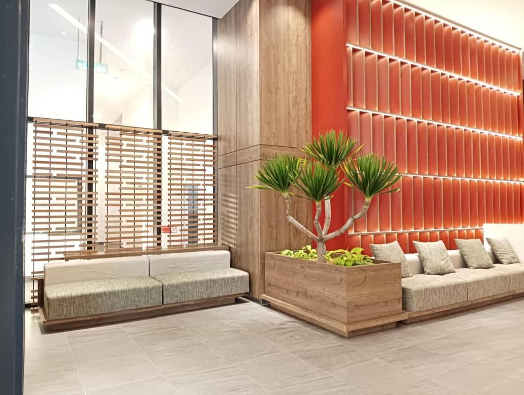 Charis Seaview Suites at The Shore Kota Kinabalu photo 2