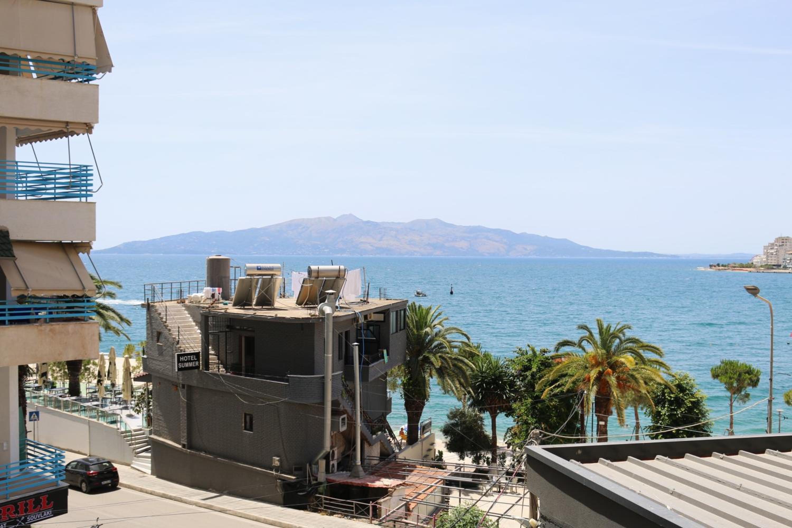 Robin Sea View Apartment