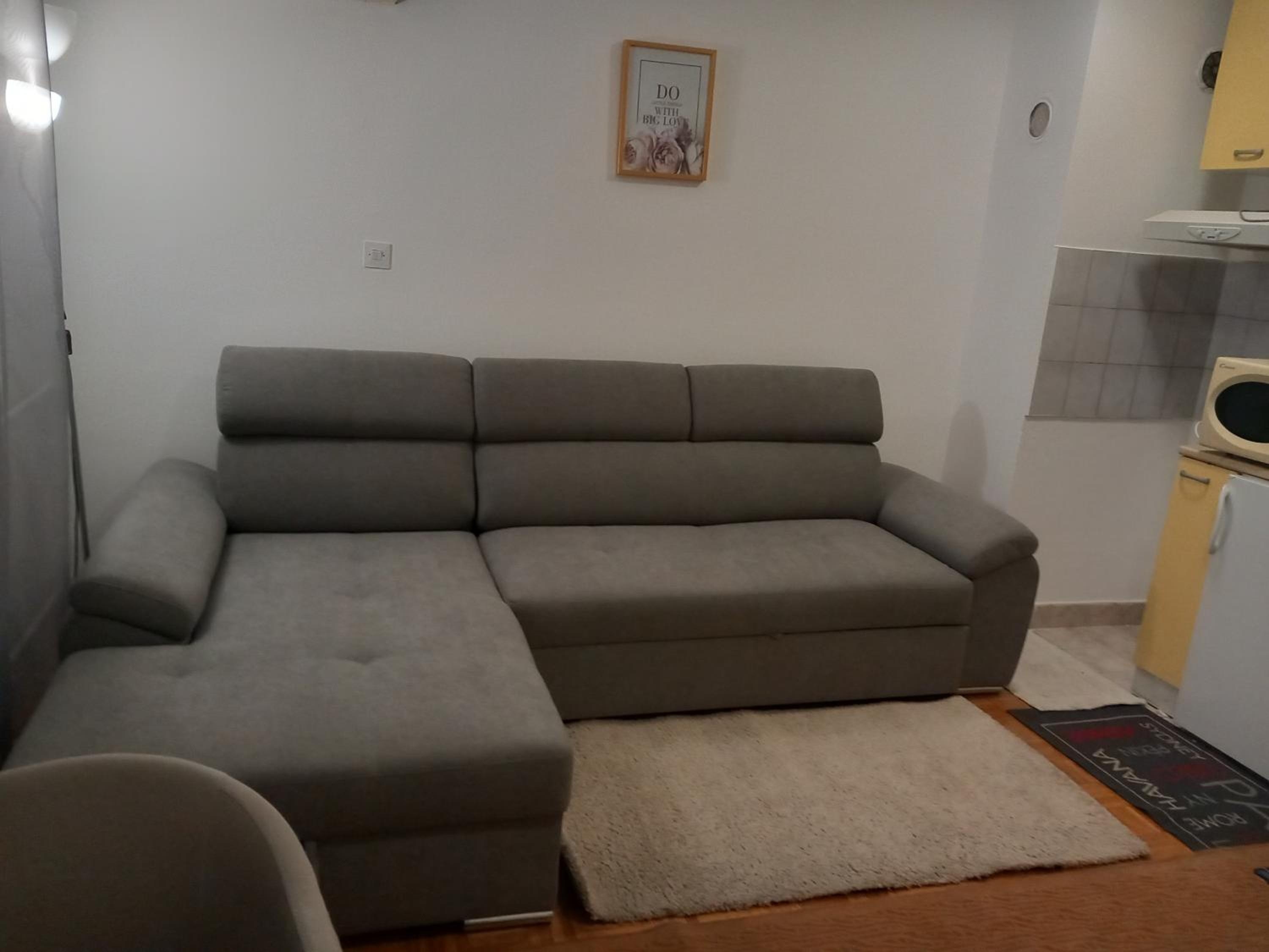 Kleine Wohnung, Donaunähe view 4