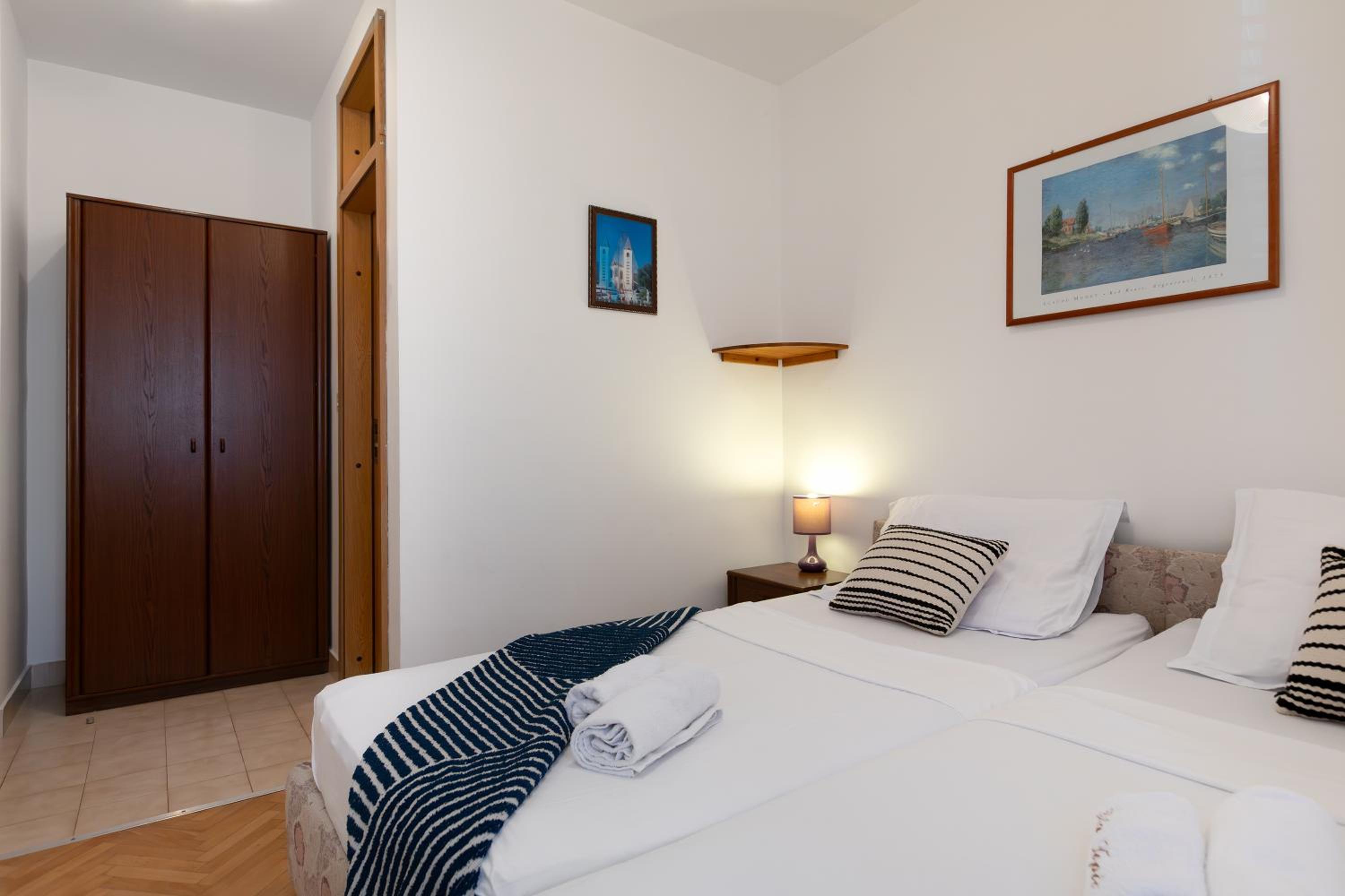 SUNNY BAY APARTMENTS