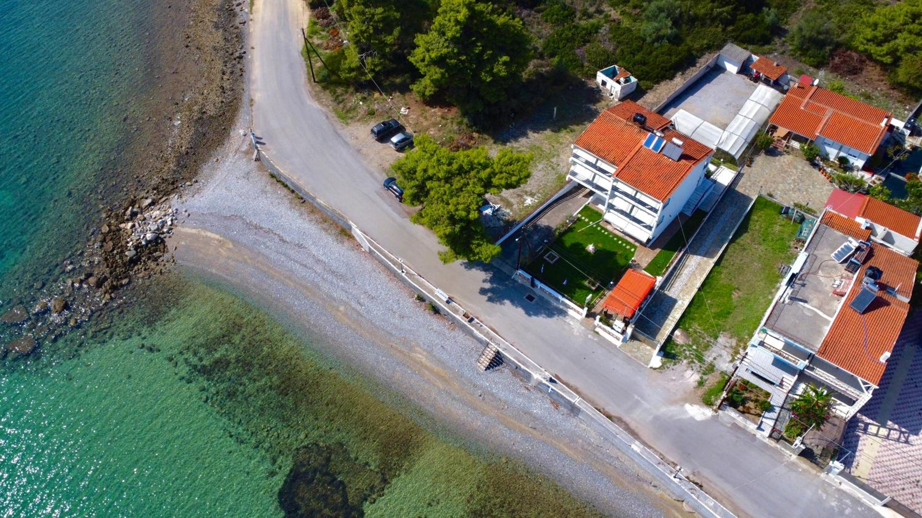 Sianos apartments