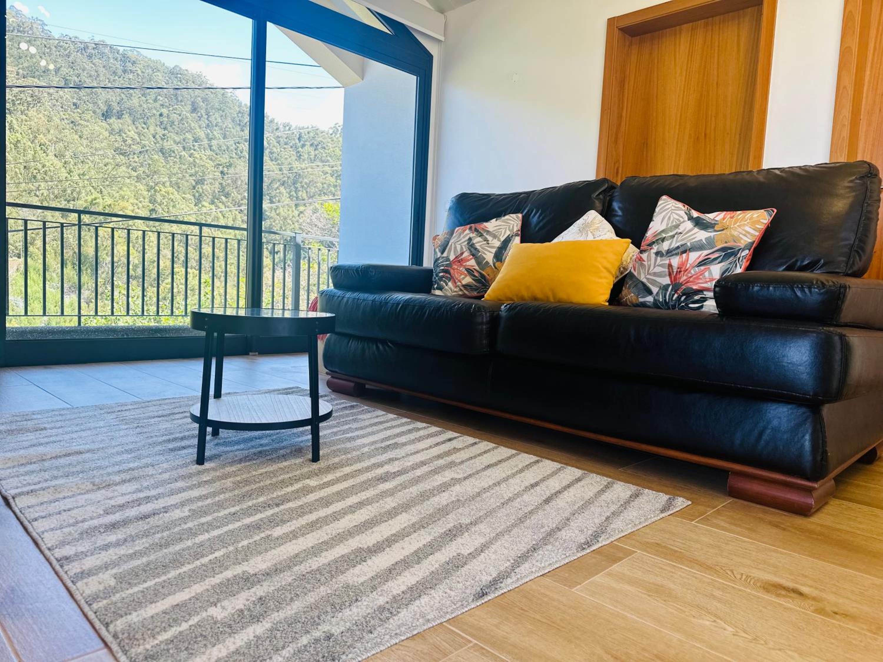 BoaVista- 2 bed house -COSY PANORAMIC -SEA - MOUNTAIN VIEW view 4