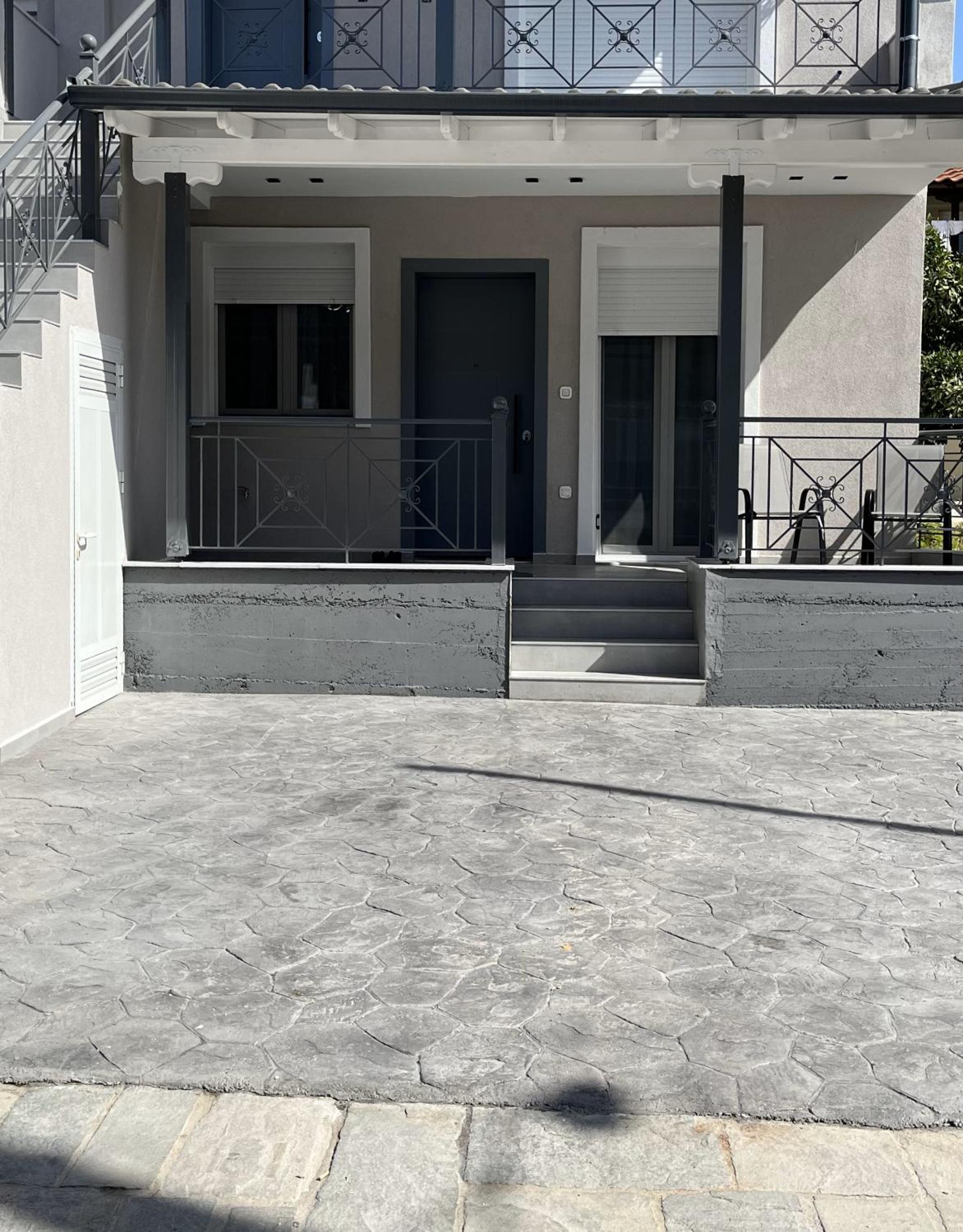 Mourati House