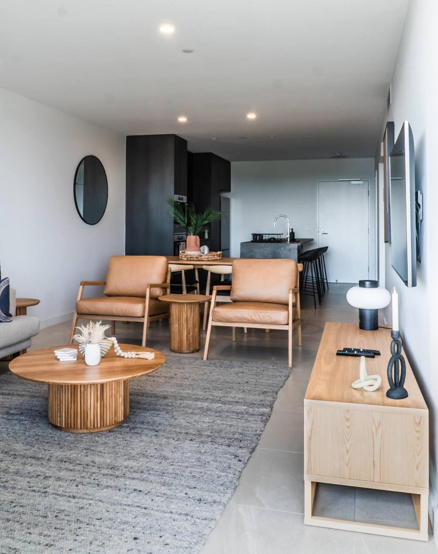 New! Coastal Elegance At Palm Beach