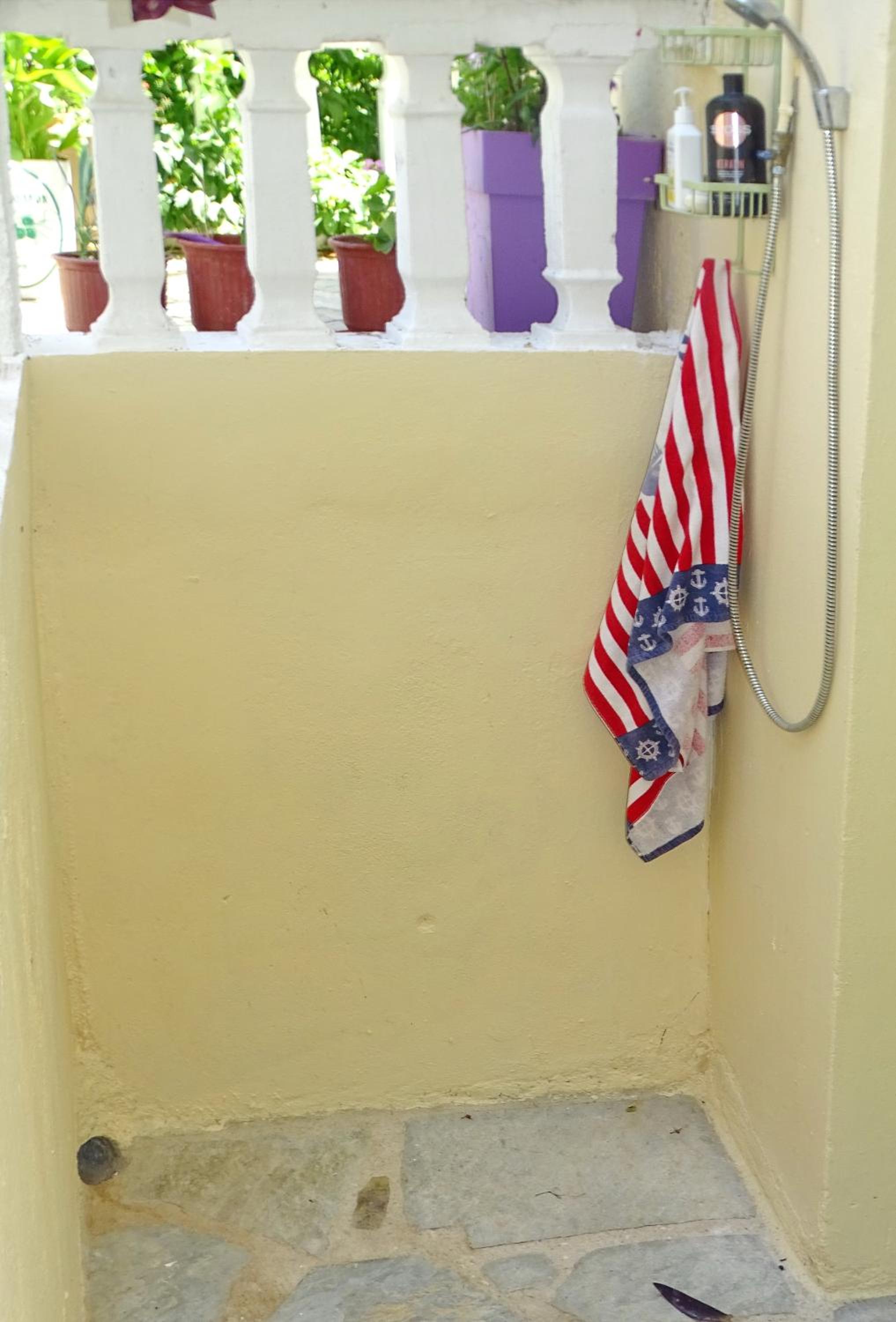 Marchie's Place - Spacious one bedroom apartment for rent on Skopelos Island photo 5