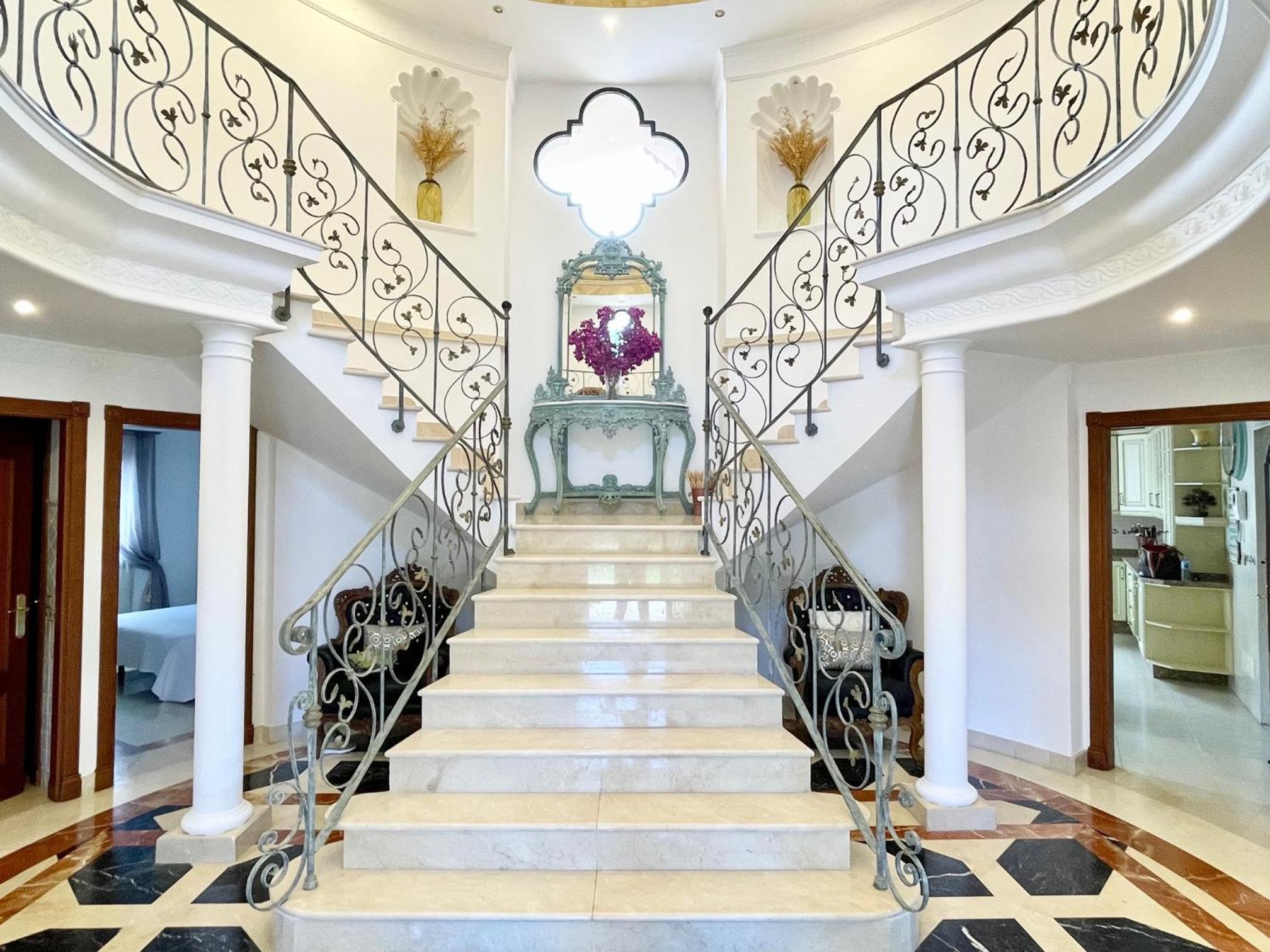 Marbella Villa Premium by Homing