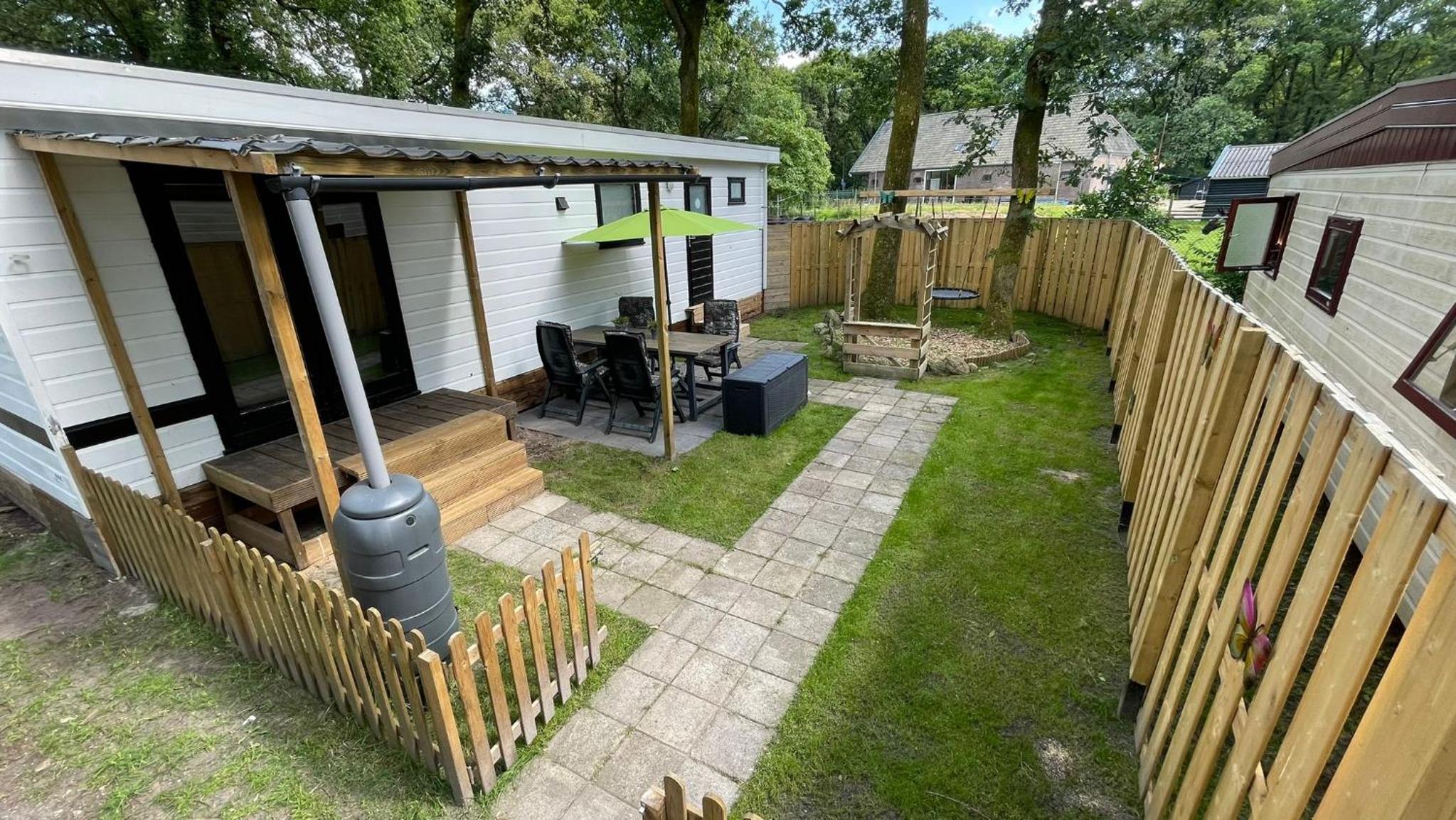 Sfeervol Chalet - Gelegen In bosrijkgebied van Drenthe - Rust en Natuur