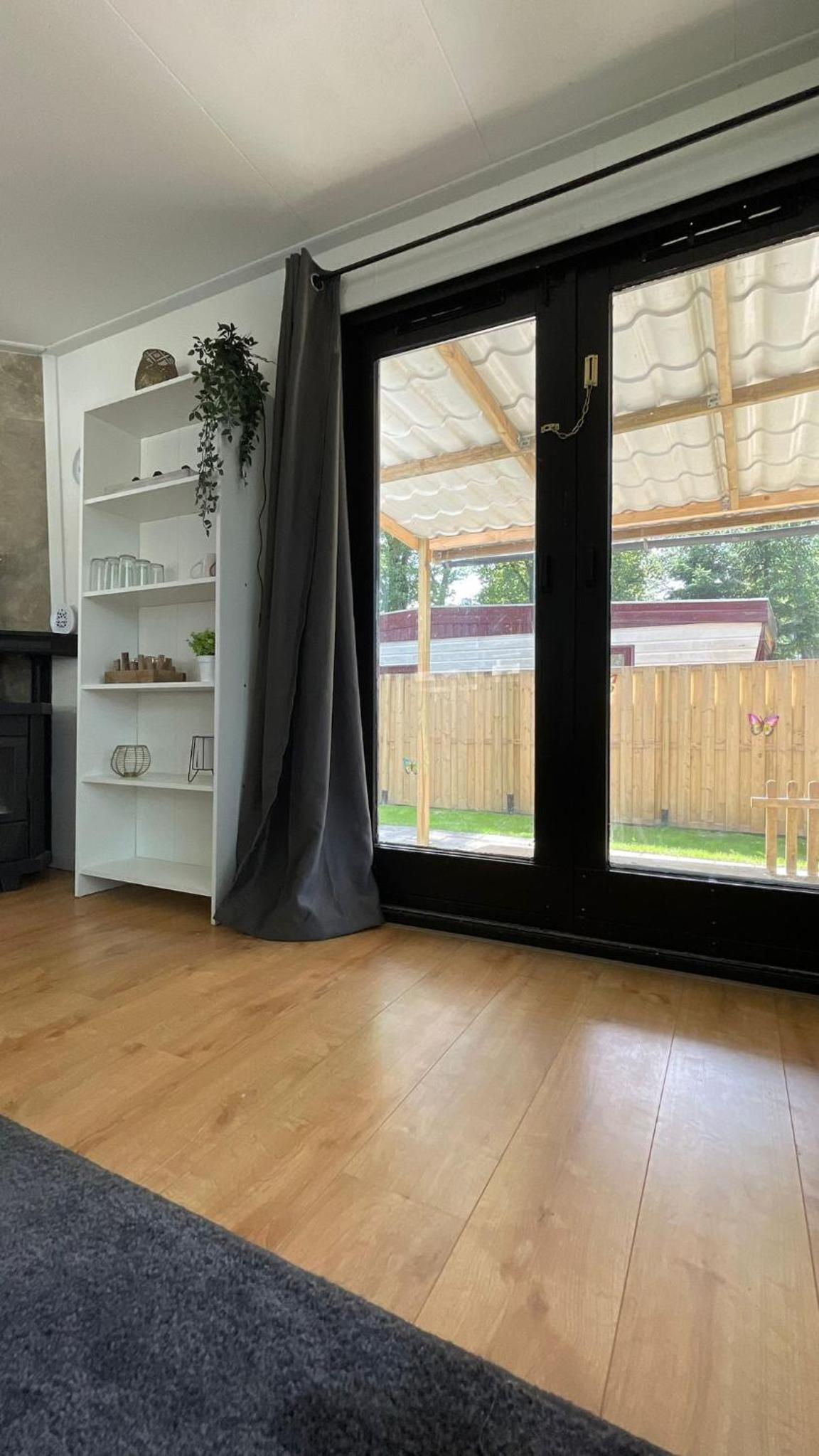 Sfeervol Chalet - Gelegen In bosrijkgebied van Drenthe - Rust en Natuur