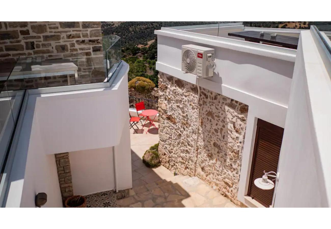 Mitato eagle's nest